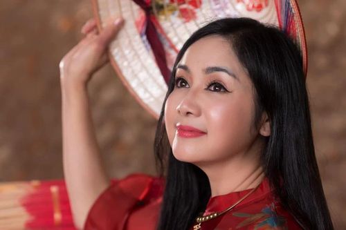 NSND Thu Hà 'lá ngọc cành vàng': Chọn cuộc sống bình lặng tuổi xế chiều