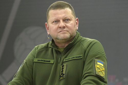 Ukraine cử Tổng tư lệnh quân đội bị sa thải làm đại sứ tại Anh