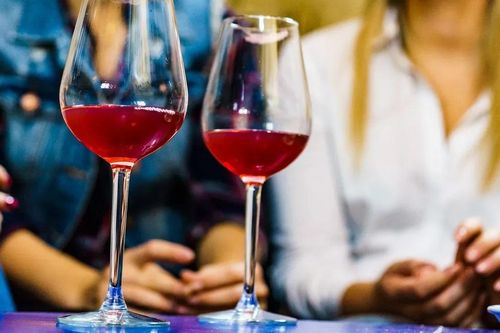 Mối liên quan giữa rượu, bia và bệnh ung thư vú