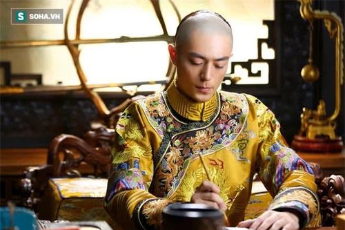 Sủng ái nhầm 1 người, tin nhầm 1 người, chọn sai 1 người, Càn Long khiến Thanh triều về sau lao đao, không thể ngóc đầu