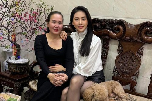 Hoa hậu Bùi Quỳnh Hoa gửi lời yêu thương đến mẹ: 'Cảm ơn mẹ đã sinh ra con...'
