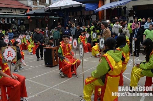 Trò chơi, trò diễn dân gian: Nét đẹp văn hóa trong các lễ hội truyền thống