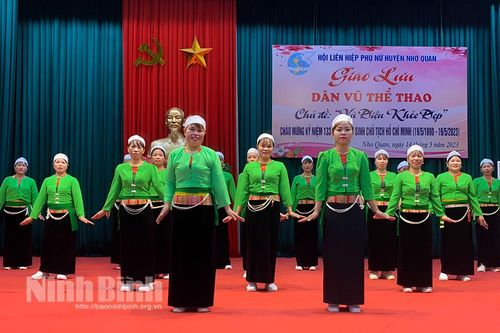 Những 'bông hoa đẹp' ngày 8/3