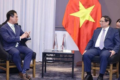 Việt Nam cam kết tạo mọi điều kiện thuận lợi cho các tập đoàn đầu tư