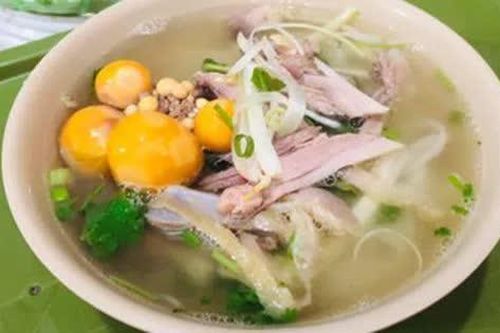 Phở Hà Nội mang theo bản sắc dân tộc