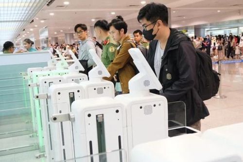 Đề xuất rút ngắn thời gian xuất nhập cảnh tại sân bay Tân Sơn Nhất để phát triển du lịch