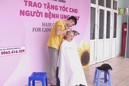 Những mái tóc tiếp sức cho chị em vượt qua bệnh tật