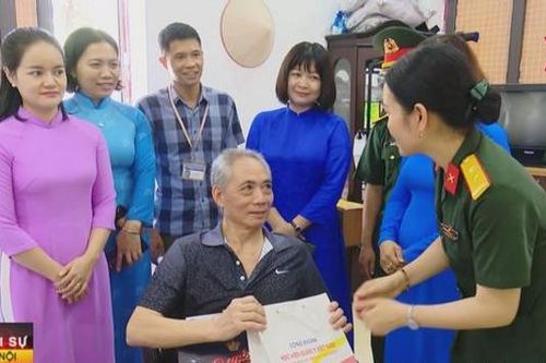 Hà Nội dành hơn 120 nghìn suất quà cho người có công