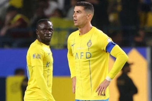 Đội bóng của Cristiano Ronaldo gục ngã trên sân nhà