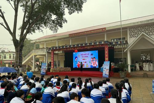 Gần 1.800 học sinh tại Thanh Hóa tham gia cuộc thi Hiểu biết về tài chính