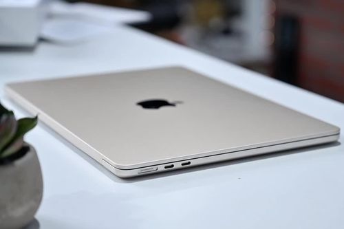 Chiếc MacBook gập bí ẩn của Apple