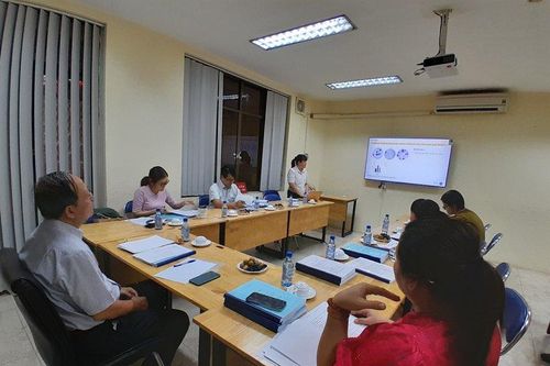 Tạo tế bào gốc nang tóc người chữa hói đầu