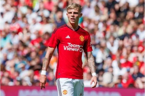 Sao Man Utd bị chỉ trích thậm tệ vì … 'chơi trội'
