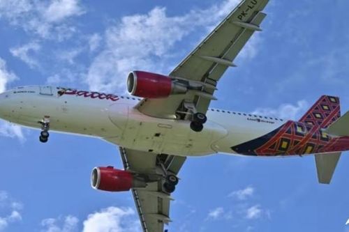 Phi công Indonesia ngủ gật giữa chuyến bay