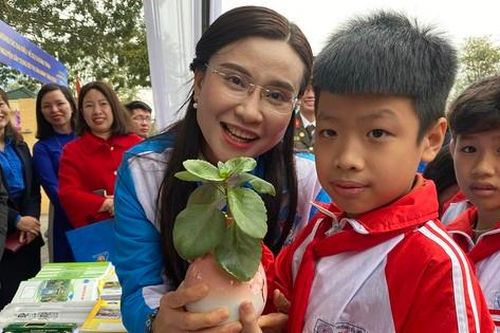Bí thư T.Ư Đoàn Nguyễn Phạm Duy Trang phát động cao điểm xây dựng đô thị văn minh