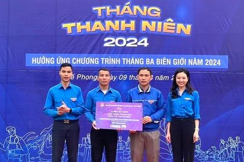 Nhiều hoạt động ý nghĩa trong lễ khởi động Tháng Thanh niên tại vùng biên xứ Nghệ