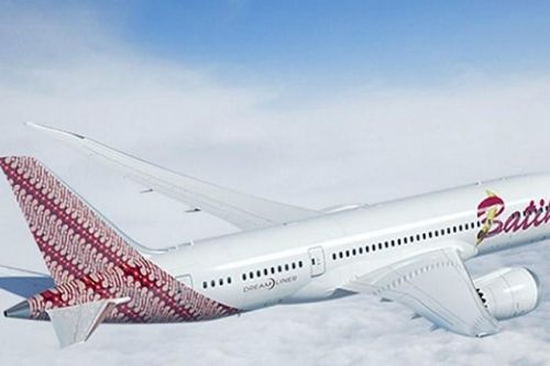 Hai phi công Indonesia ngủ quên trên chuyến bay chở 153 hành khách