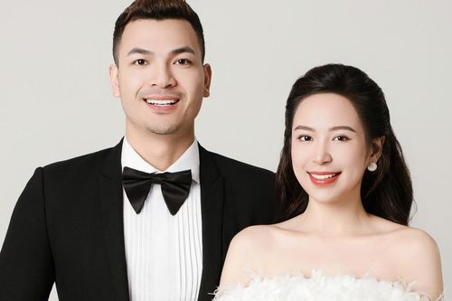 Ảnh cưới của Kim Oanh 'Những cô gái trong thành phố' với người mẫu cao 1,83m