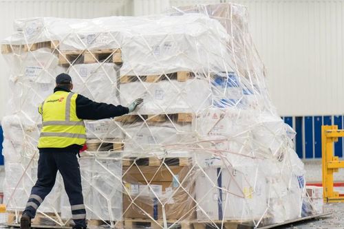Swissport to help Vietjet Air develop air cargo services