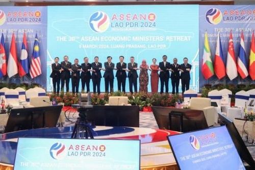 Các Bộ trưởng Kinh tế ASEAN thông qua 14 sáng kiến ưu tiên hợp tác kinh tế
