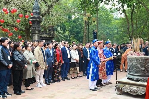 Hà Nội: Du xuân hữu nghị 2024 gắn kết, lan tỏa hình ảnh Việt Nam