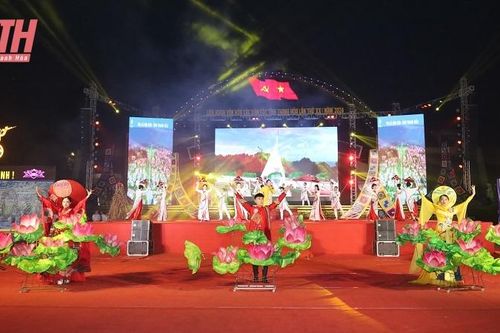 Tổng kết Liên hoan Văn hóa dân tộc lần thứ XX và trình diễn trang phục truyền thống các dân tộc tỉnh Thanh Hóa năm 2024