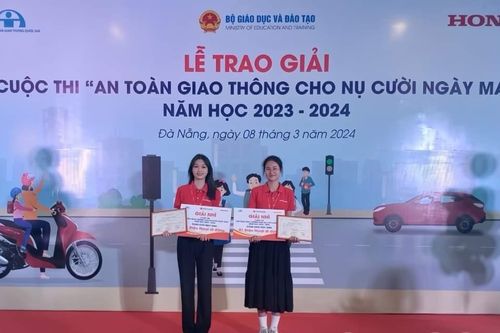 Lào Cai: Hai học sinh THPT xuất sắc giành giải Nhì Cuộc thi 'An toàn giao thông cho nụ cười ngày mai' cấp Quốc gia