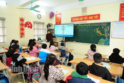 Chi bộ hoàn thành xuất sắc nhiệm vụ tiêu biểu 5 năm liền