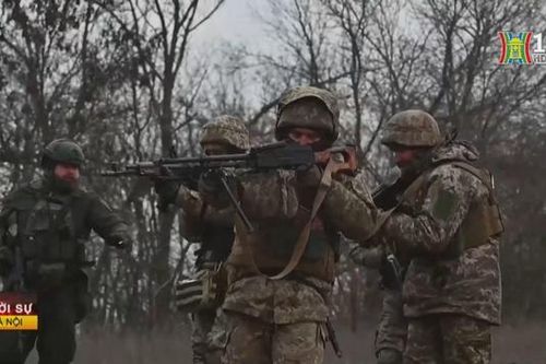 Pháp sẽ sản xuất thiết bị quân sự tại Ukraine?