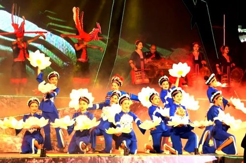 Lào Cai khai hội 'Nghiêng say mùa xuân' Bắc Hà 2024