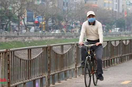 Hiện trạng tuyến đường dành riêng cho xe đạp ở Hà Nội ra sao sau hơn một tháng thí điểm