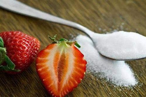 Rượu đường là gì và có làm tăng nồng độ cồn không?