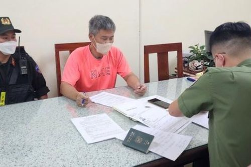Bắt đối tượng điều hành đường dây đánh bạc bị Interpol truy nã đỏ