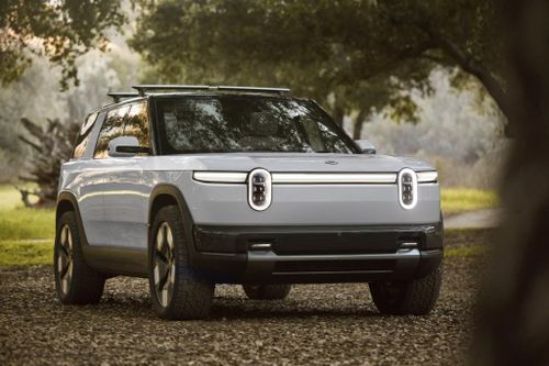 Rivian R2 - SUV điện cạnh tranh Kia EV6, Hyundai Ioniq 5