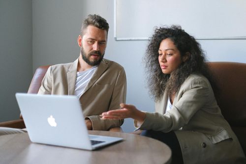 Văn hóa thương thuyết KPI giữa sếp và nhân viên