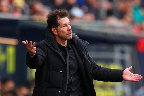 Atletico khủng hoảng