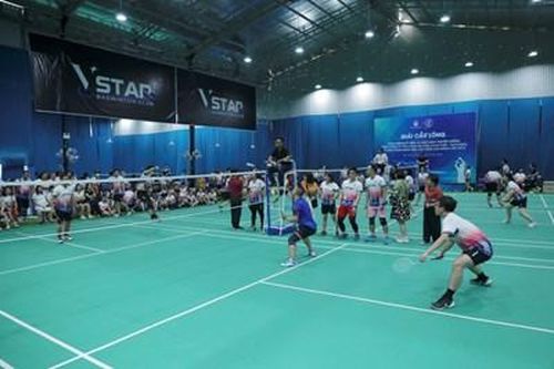 Tổng công ty Tân cảng Sài Gòn tổ chức giải cầu lông chào mừng kỷ niệm 35 năm ngày truyền thống