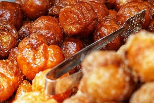 Những món 'bánh rán quốc dân' không thể bỏ qua trong ngày lạnh giá