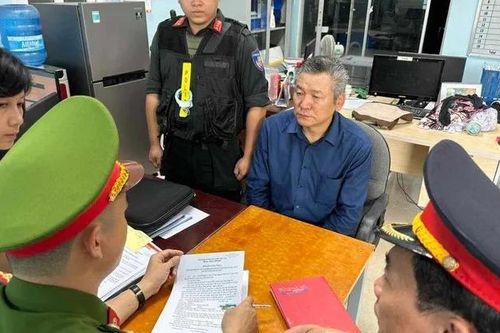 Khởi tố Giám đốc người nước ngoài phạm tội buôn lậu