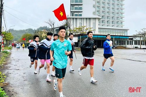 Chạy bộ gây quỹ xây dựng nhà văn hóa cộng đồng