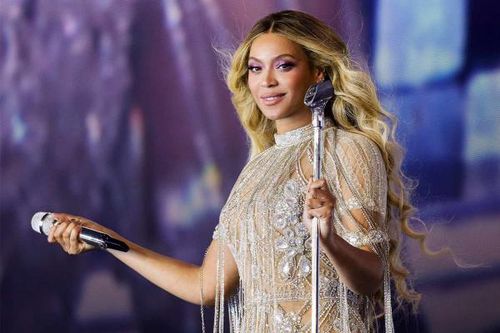 Nữ hoàng 'Ong chúa' và bộ sưu tập Grammy