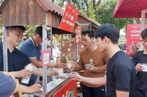 Gần 300 quán cà phê, doanh nghiệp phục vụ cà phê miễn phí dịp lễ 10/3 ở Buôn Ma Thuột