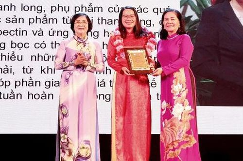 Các nữ trí thức TPHCM đã chứng minh vị thế vững vàng của mình trong xã hội