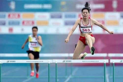 Không nên để quy định lỗi thời kìm hãm điền kinh Việt Nam