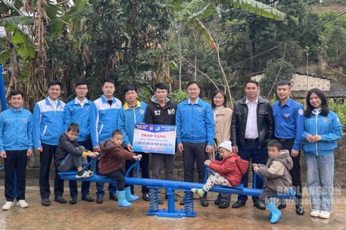 Khánh thành điểm vui chơi cho thiếu nhi tại xã Xuất lễ, huyện Cao Lộc