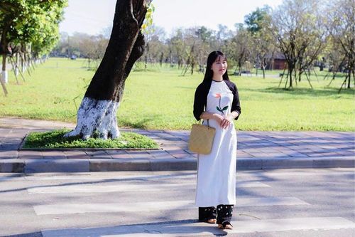 Áo dài Huế, một nét rất riêng
