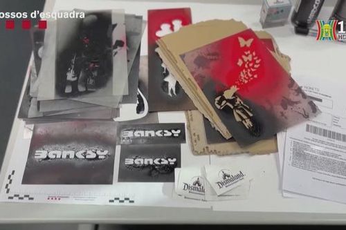 Tây Ban Nha triệt phá đường dây làm giả tranh của Banksy