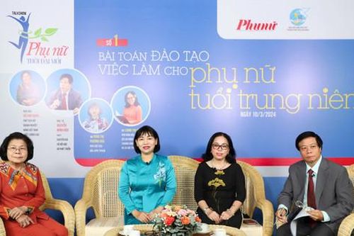 Phụ nữ trung niên cần 'trợ lực' để ổn định kinh tế gia đình