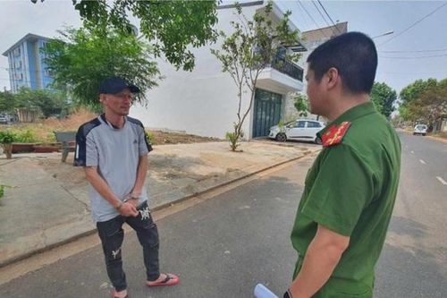 Bắt đối tượng chuyên đập kính xe ô tô vào ban đêm để trộm cắp