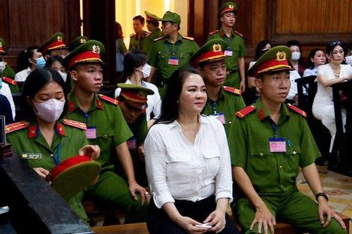 Diễn biến mới phiên tòa phúc thẩm xét xử đồng phạm của Nguyễn Phương Hằng